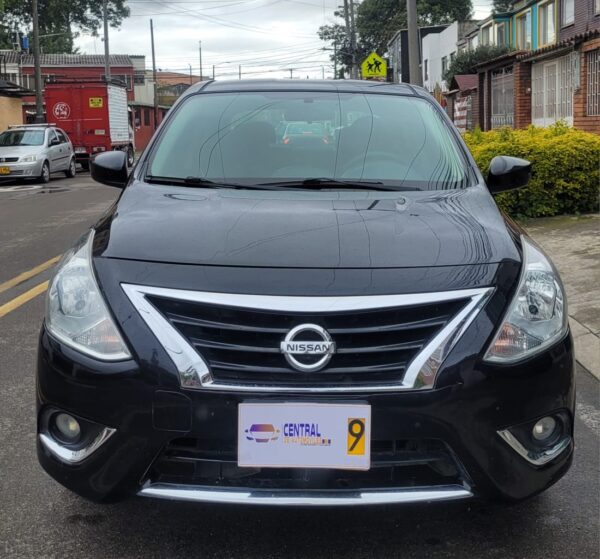 NISSAN VERSA ADVANCE