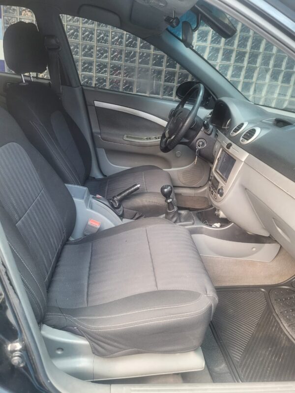 CHEVROLET OPTRA ADVANCE - Image 4