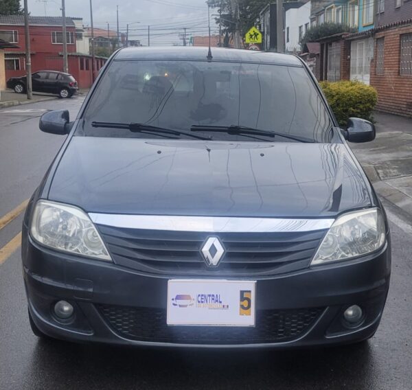 RENAULT LOGAN