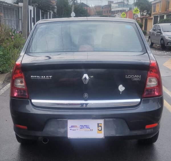 RENAULT LOGAN - Image 7
