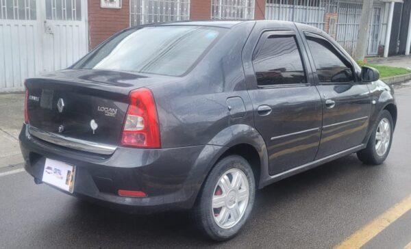 RENAULT LOGAN - Image 6