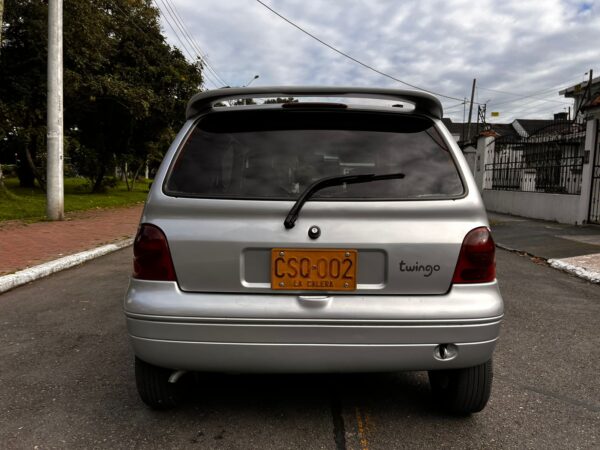 RENAULT TWINGO - Image 5