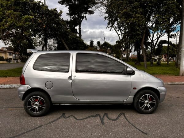 RENAULT TWINGO - Image 7